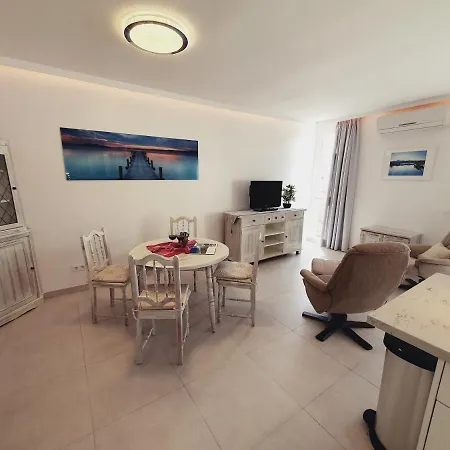 Elegant And Spacious With Sea Vieuw Apartmán