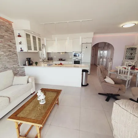 Elegant And Spacious With Sea Vieuw Apartmán *